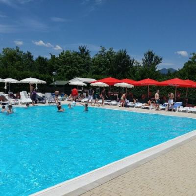 Piscina 03